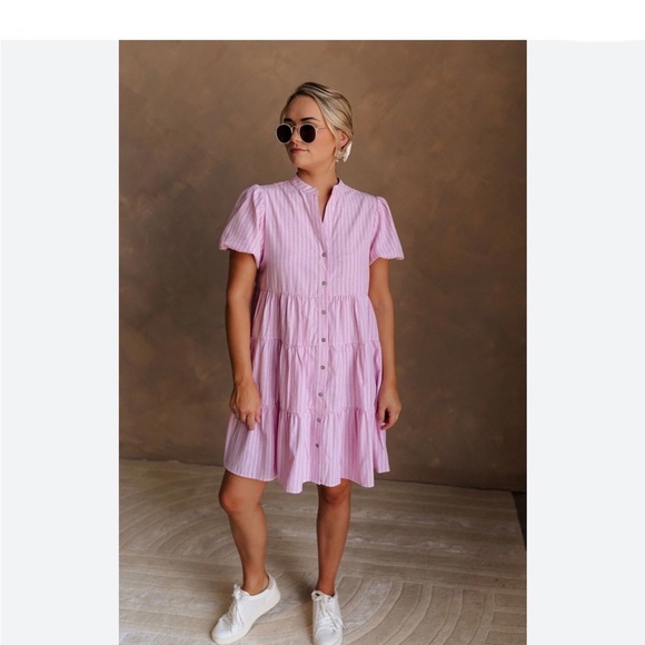 She + Sky Pink & White Stripe Puff Sleeve Mini Sundress Size Small V Neckline - Picture 4 of 12